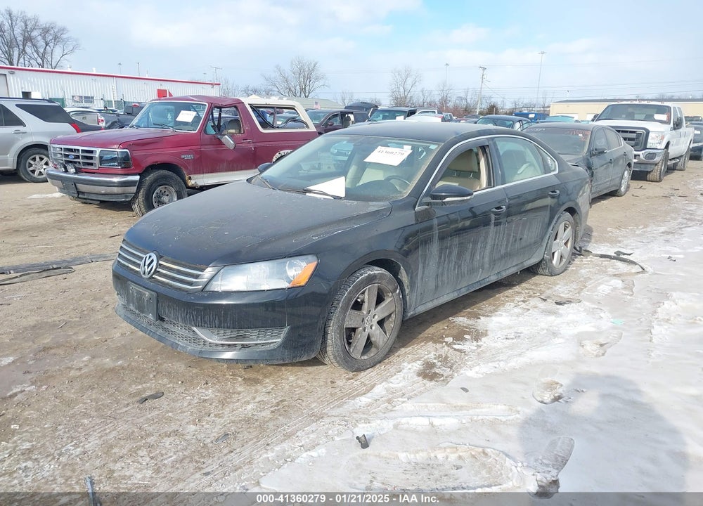 2012 VOLKSWAGEN PASSAT 2.5L SE VIN: 1VWBH7A37CC102043