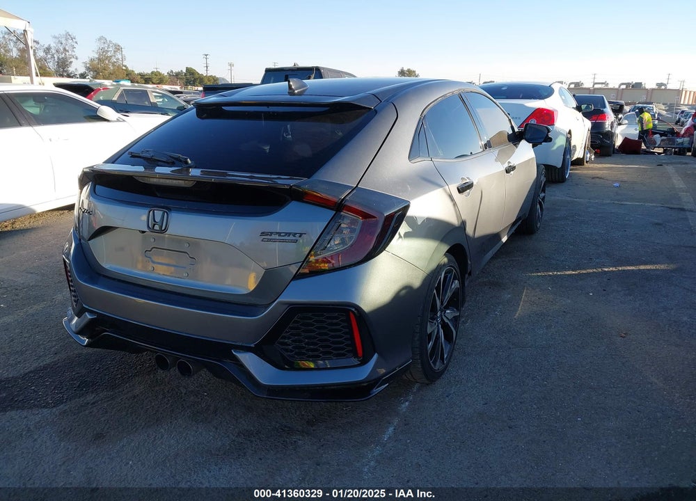 2018 HONDA CIVIC SPORT TOURING VIN: SHHFK7H91JU419590