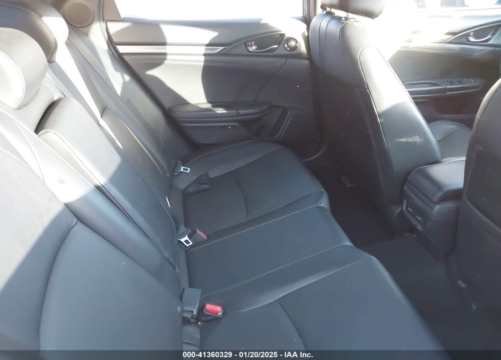 2018 HONDA CIVIC SPORT TOURING VIN: SHHFK7H91JU419590