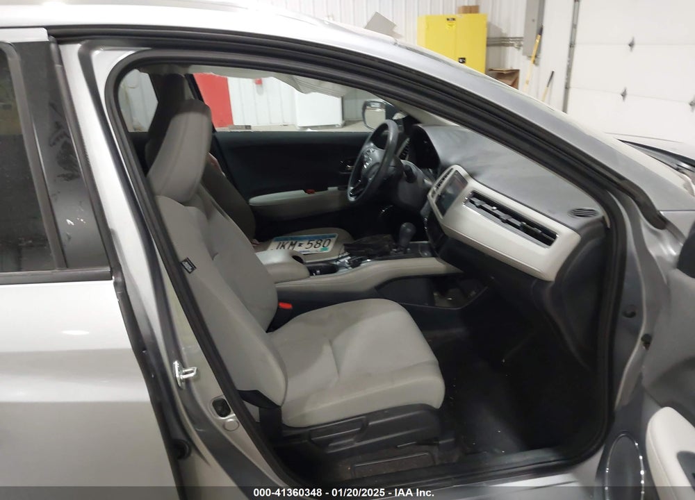 2022 HONDA HR-V AWD EX VIN: 3CZRU6H58NM752171