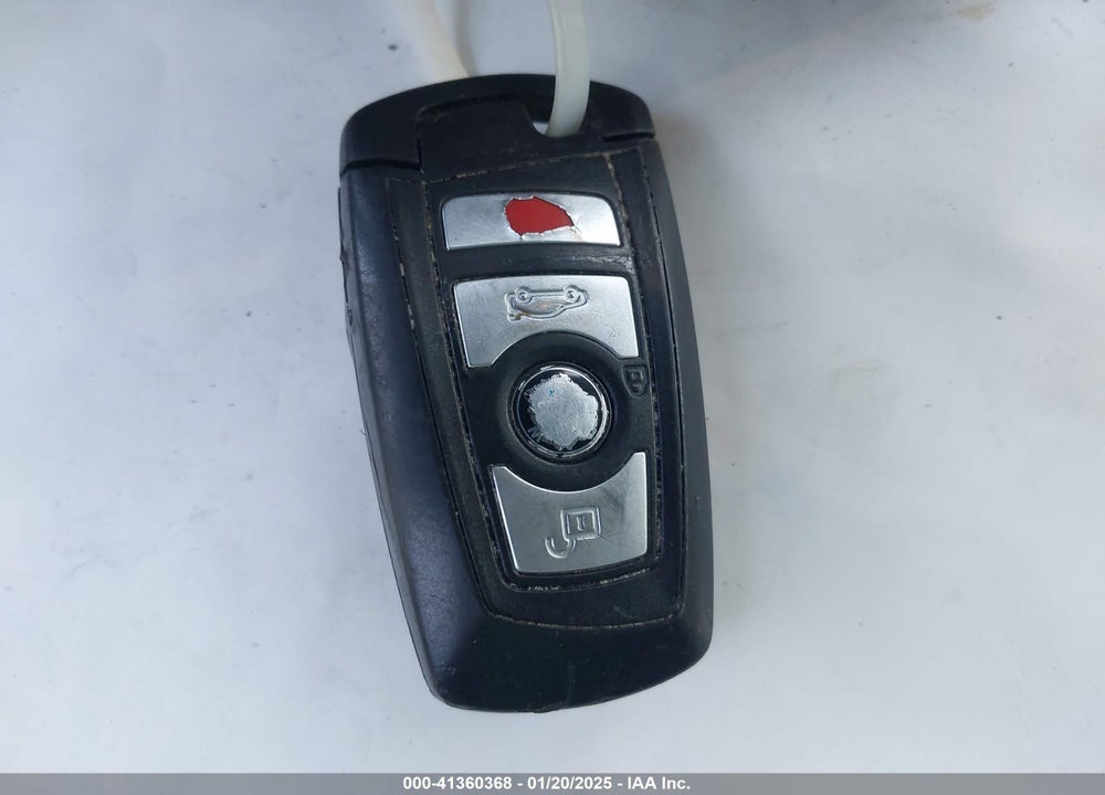 2017 BMW 320I VIN: WBA8E1G3XHNU18670
