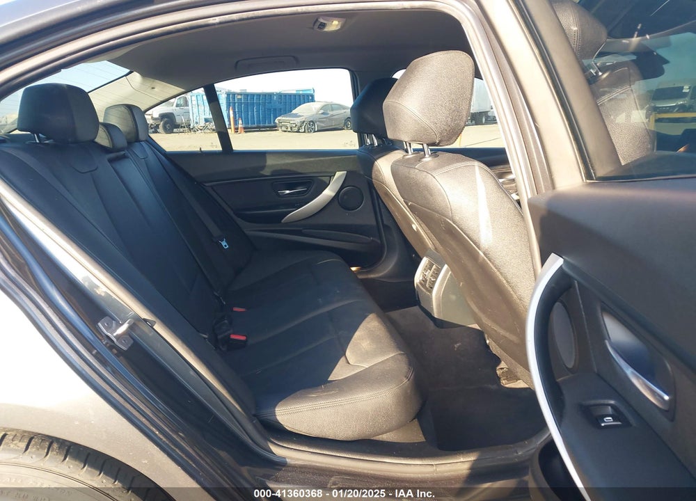 2017 BMW 320I VIN: WBA8E1G3XHNU18670