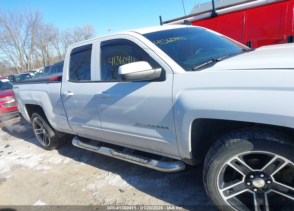 2015 CHEVROLET SILVERADO 1500 1LT VIN: 1GCVKREC1FZ386889
