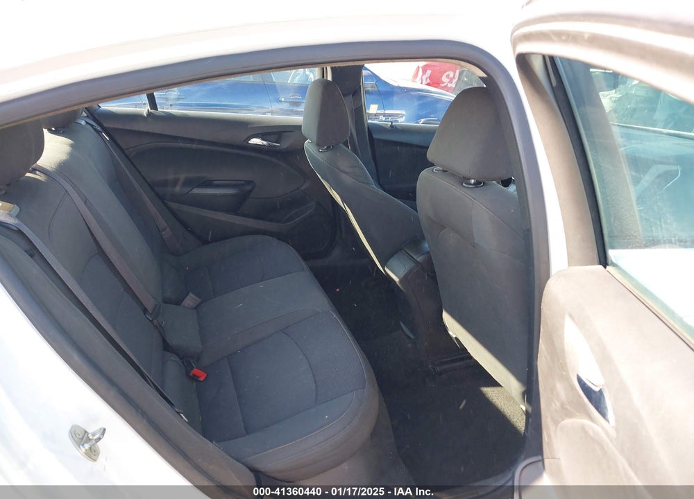 2017 CHEVROLET CRUZE VIN: 1G1BC5SM9H7179230