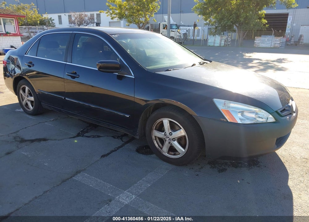 2003 HONDA ACCORD 2.4 EX VIN: JHMCM56683C073628