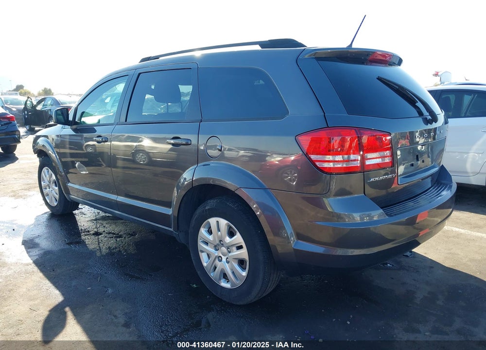 2018 DODGE JOURNEY SE VIN: 3C4PDCAB8JT445305