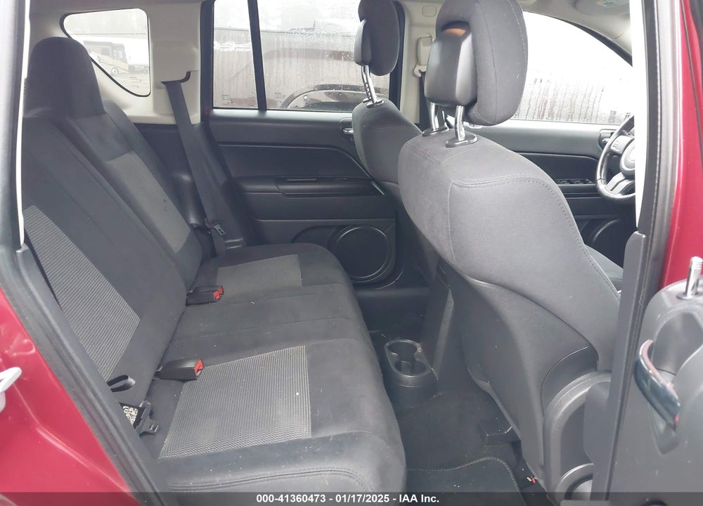 2011 JEEP COMPASS VIN: 1J4NF1FB5BD163705