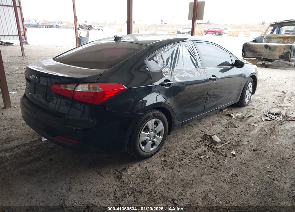 2015 KIA FORTE LX VIN: KNAFK4A62F5428997