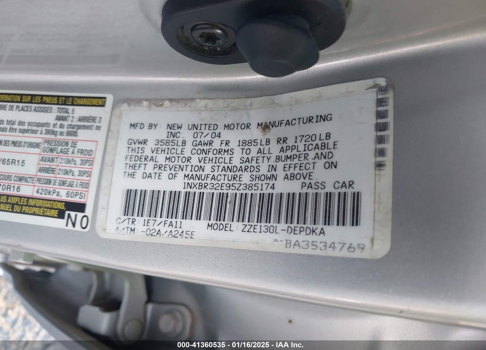 2005 TOYOTA COROLLA CE VIN: 1NXBR32E95Z385174