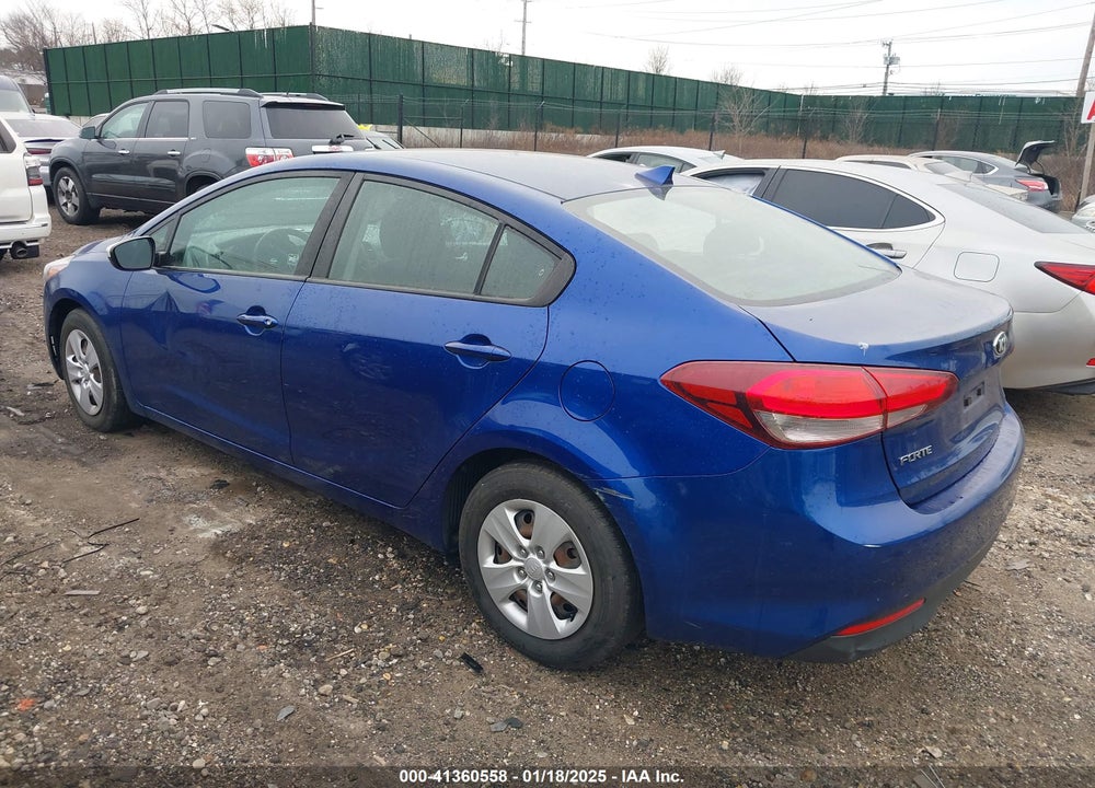 2017 KIA FORTE LX VIN: 3KPFK4A7XHE034196