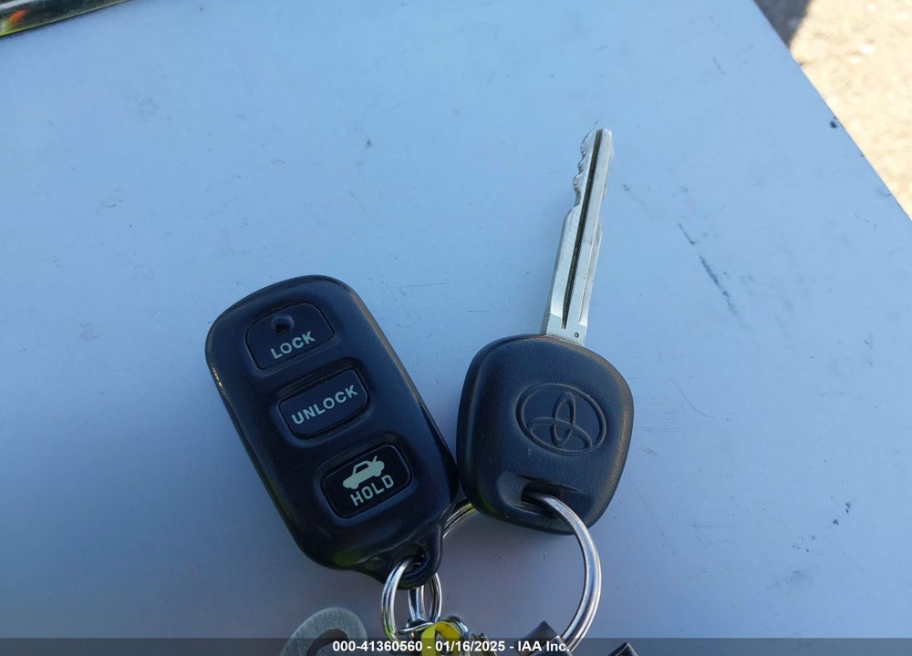 2004 TOYOTA CAMRY XLE V6 VIN: 4T1BF32K44U065757