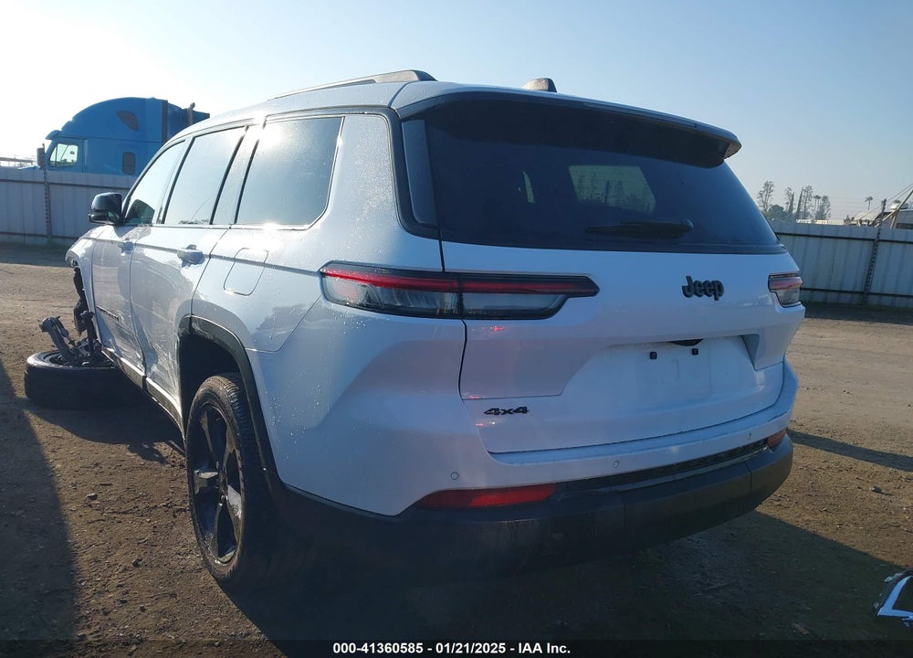 2024 JEEP GRAND CHEROKEE L ALTITUDE 4X4 VIN: 1C4RJKAG4R8575664
