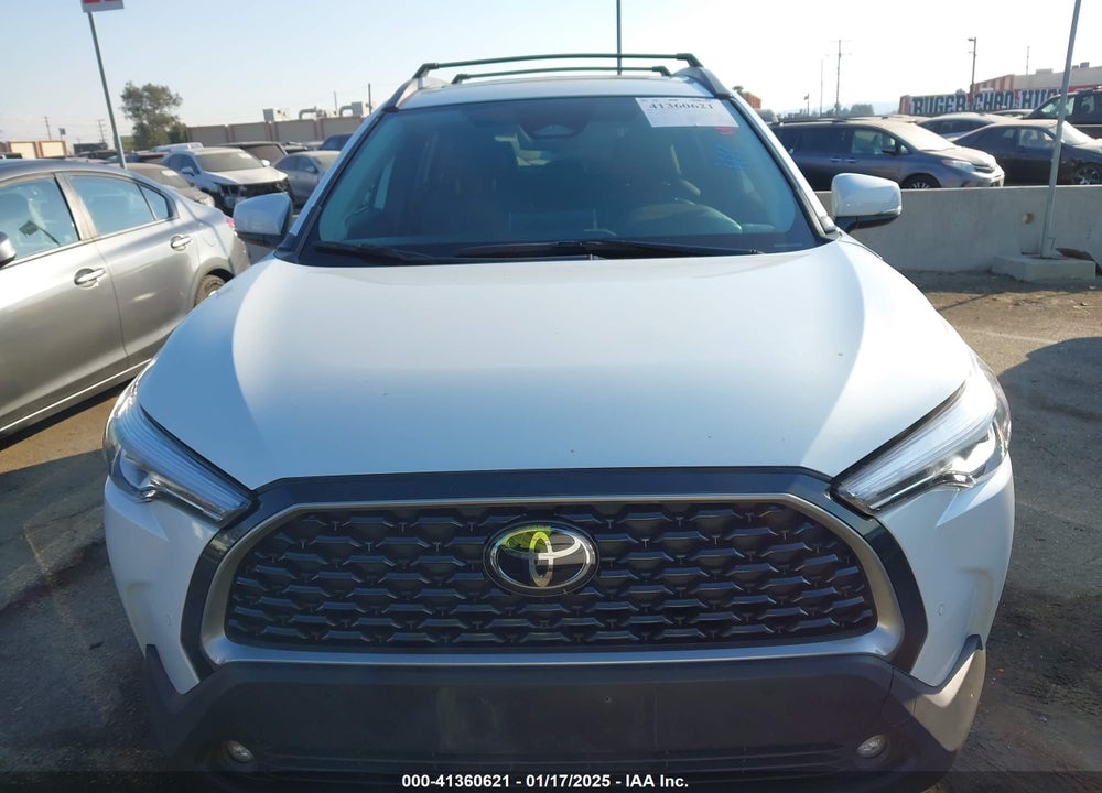 2024 TOYOTA COROLLA CROSS XLE VIN: 7MUDAAAG8RV082950