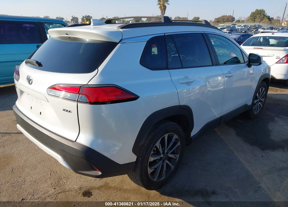 2024 TOYOTA COROLLA CROSS XLE VIN: 7MUDAAAG8RV082950