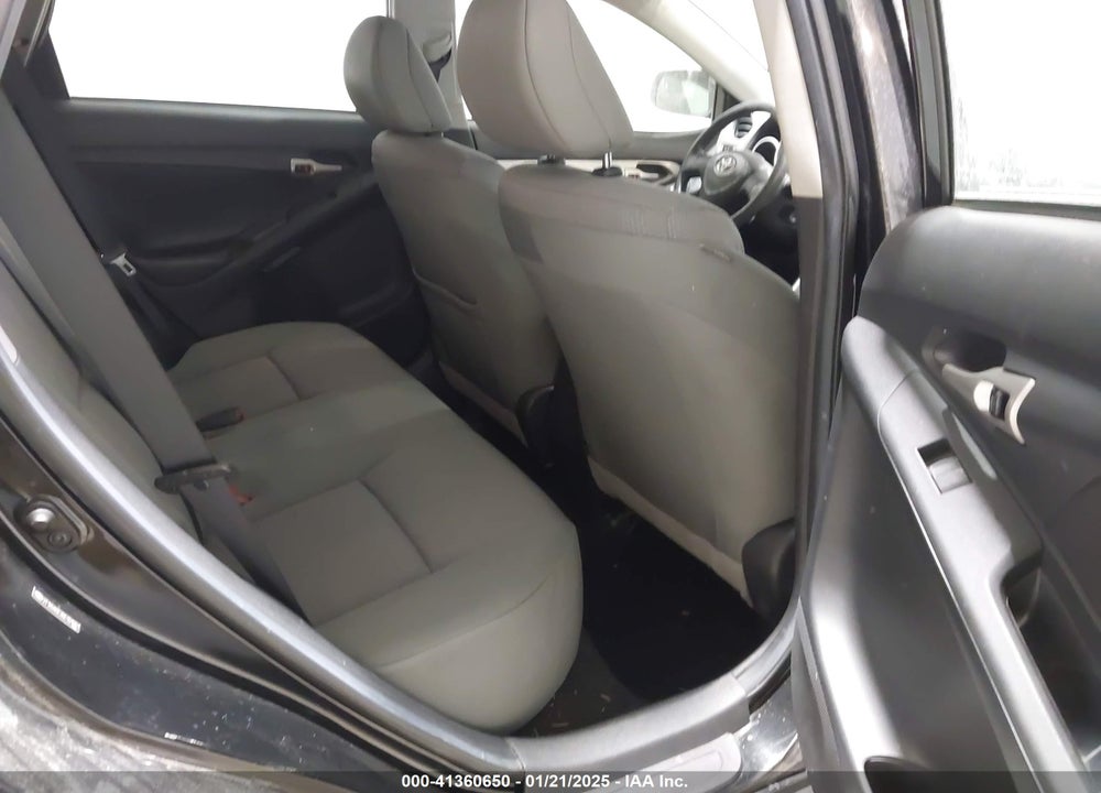 2009 TOYOTA MATRIX VIN: 2T1KU40E39C101021