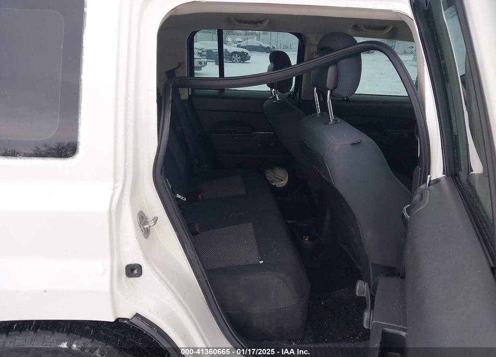 2010 JEEP PATRIOT SPORT VIN: 1J4NT2GA6AD639558