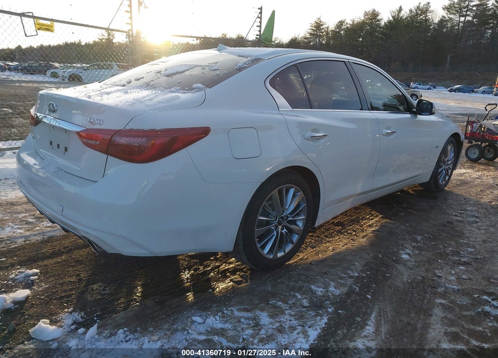 2018 INFINITI Q50 VIN: JN1EV7AR3JM612039