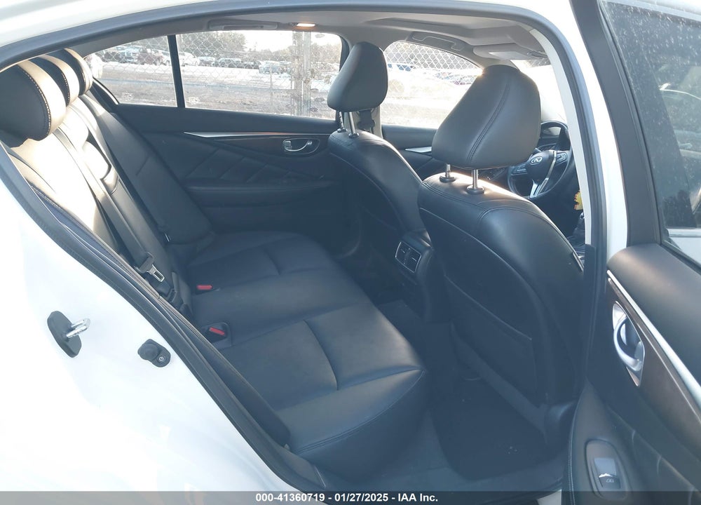 2018 INFINITI Q50 VIN: JN1EV7AR3JM612039