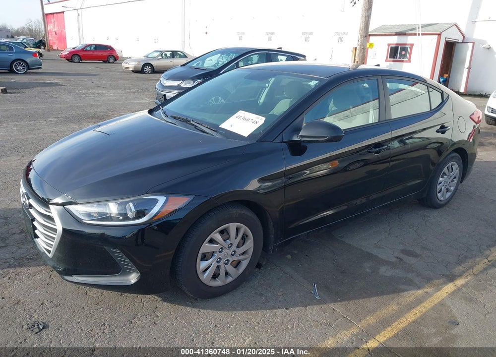2017 HYUNDAI ELANTRA VIN: KMHD74LF6HU338023