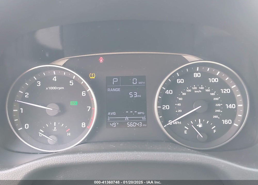 2017 HYUNDAI ELANTRA VIN: KMHD74LF6HU338023