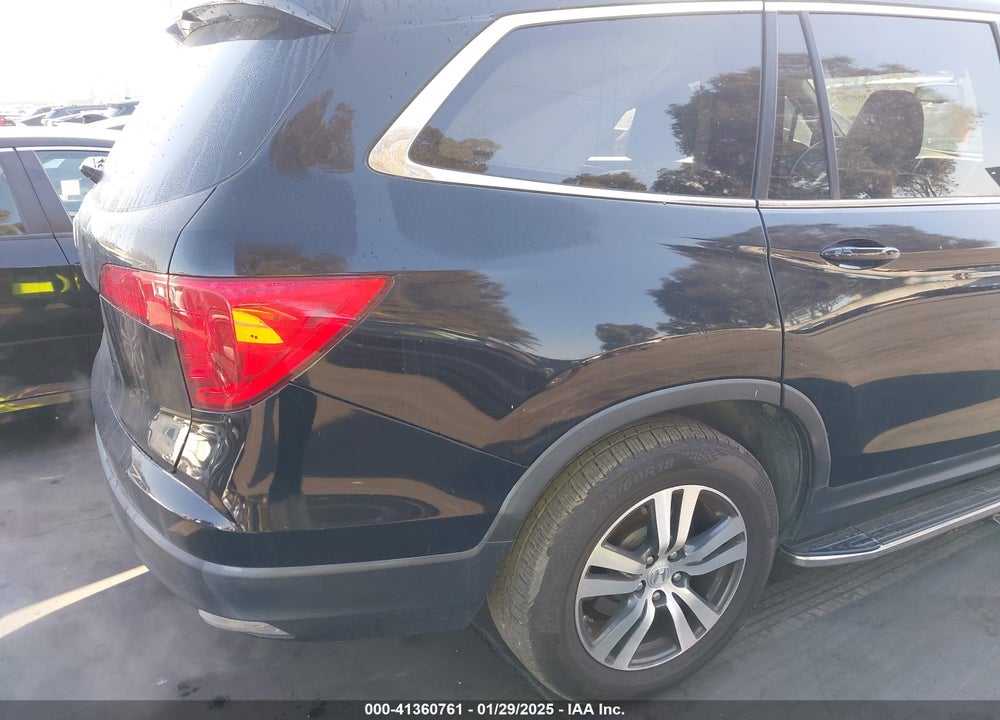 2017 HONDA PILOT EX-L VIN: 5FNYF5H76HB009198