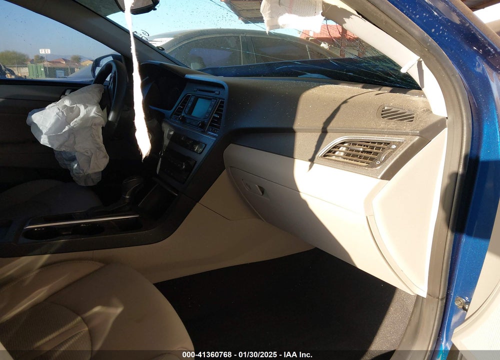 2015 HYUNDAI SONATA VIN: 5NPE24AF0FH029004