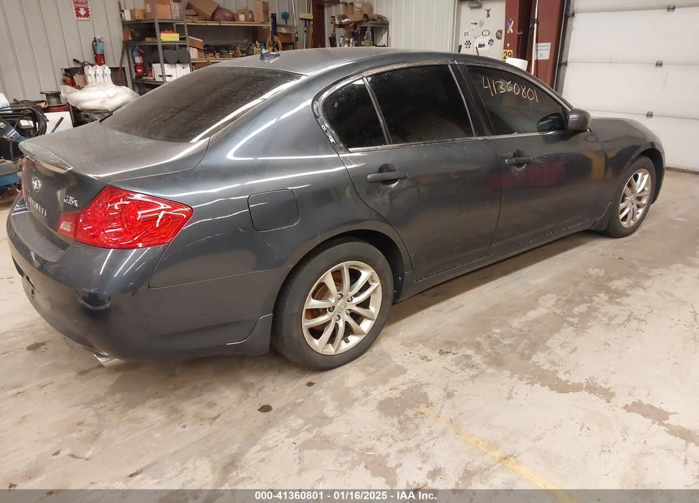 2008 INFINITI G35X VIN: JNKBV61F08M273622