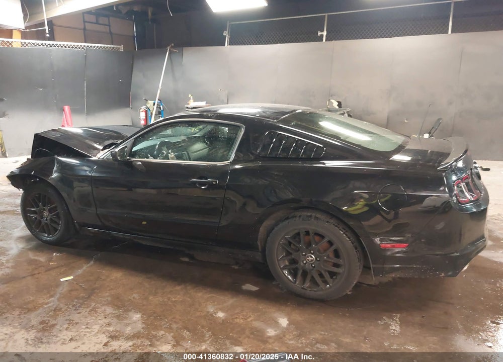 2014 FORD MUSTANG VIN: 1ZVBP8AM9E5323975