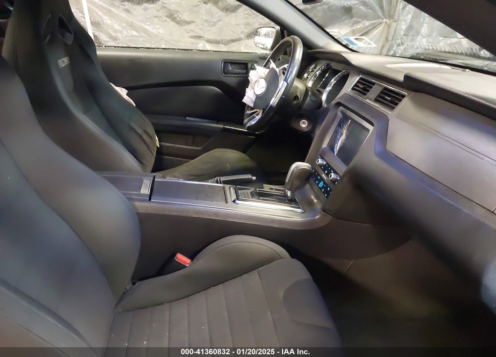 2014 FORD MUSTANG VIN: 1ZVBP8AM9E5323975