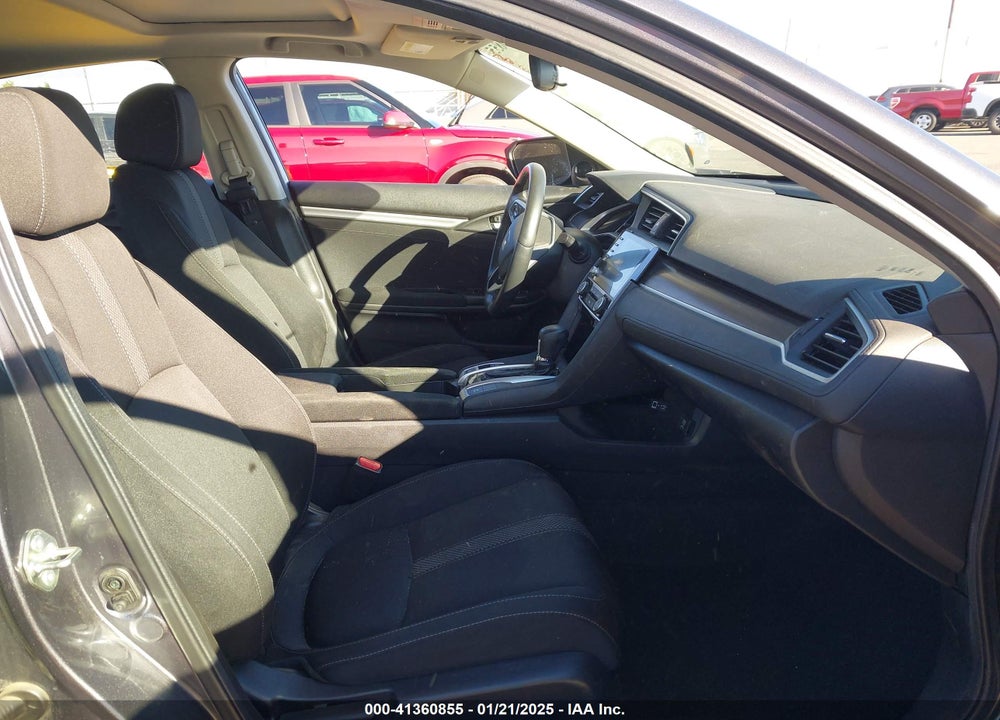 2019 HONDA CIVIC VIN: 19XFC1F35KE216719