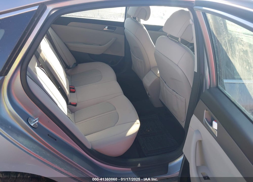 2015 HYUNDAI SONATA VIN: 5NPE24AF1FH163505