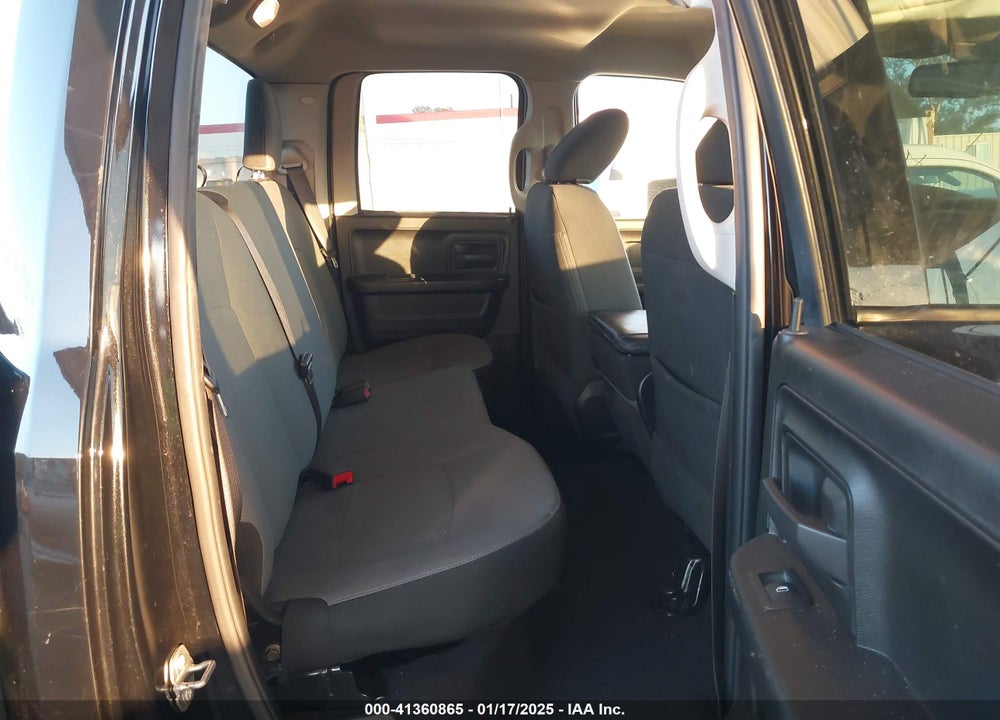 2021 RAM 1500 CLASSIC VIN: 1C6RR6FT3MS533897