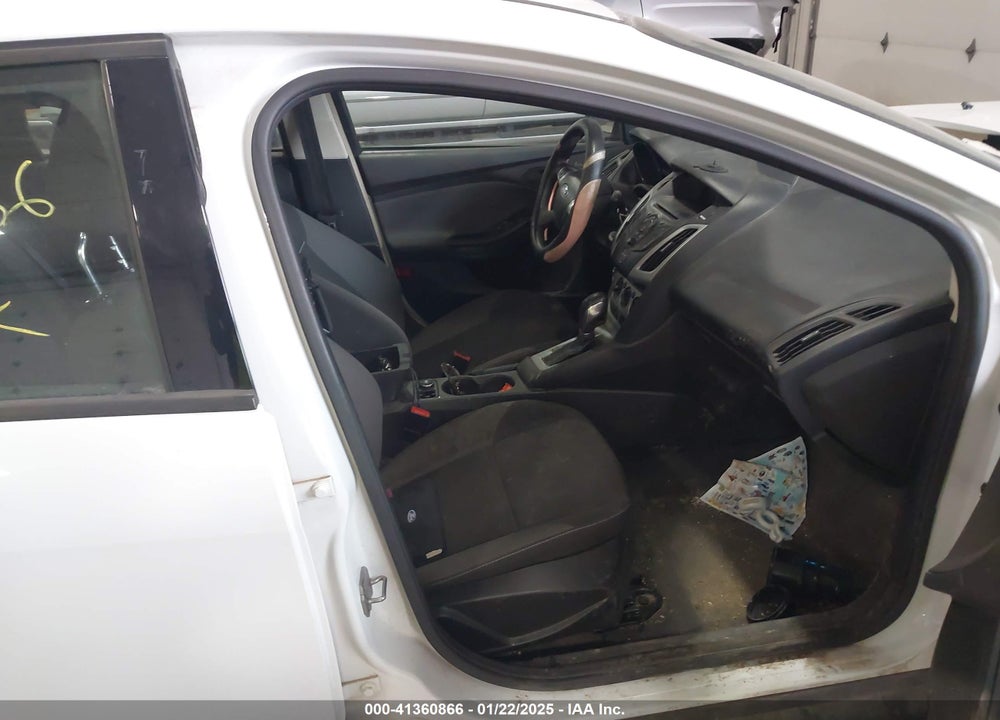 2012 FORD FOCUS VIN: 1FAHP3K22CL155818