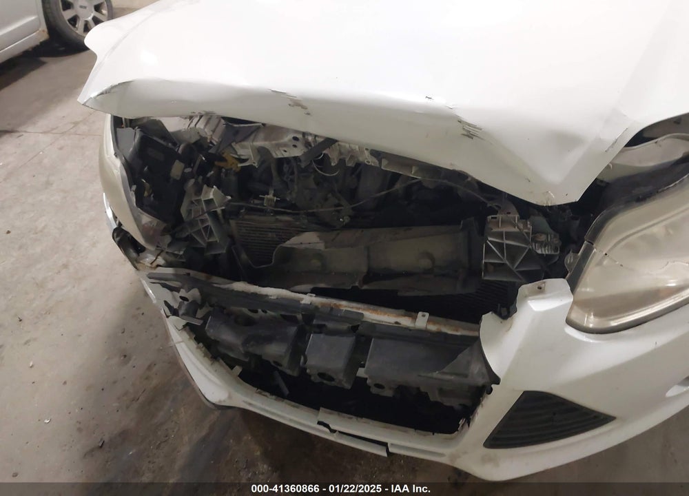 2012 FORD FOCUS VIN: 1FAHP3K22CL155818
