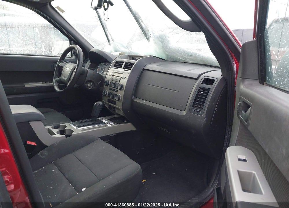 2010 FORD ESCAPE XLT VIN: 1FMCU0D74AKC14967