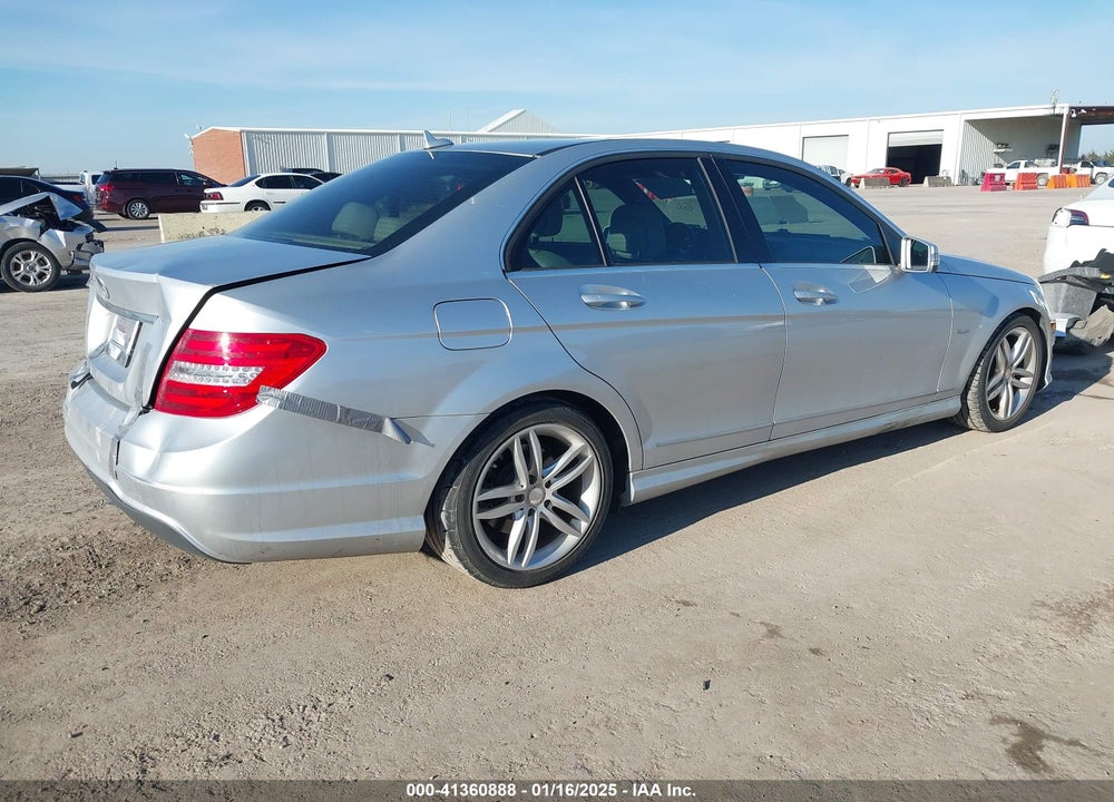 2012 MERCEDES-BENZ C 250 VIN: WDDGF4HB2CR206288