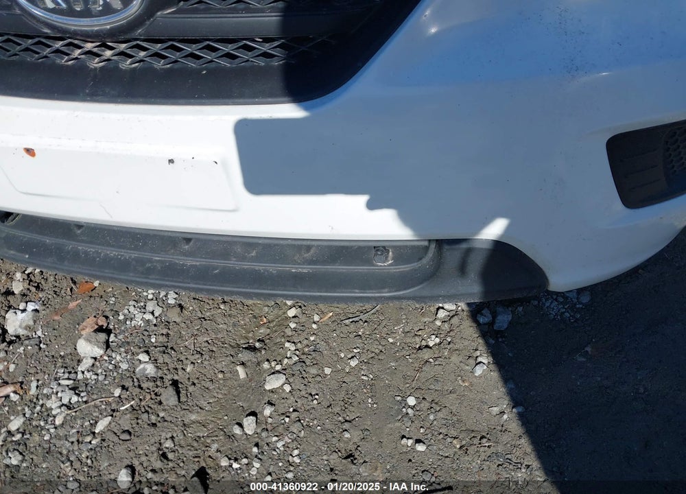 2009 KIA RONDO LX VIN: KNAFG528197266134