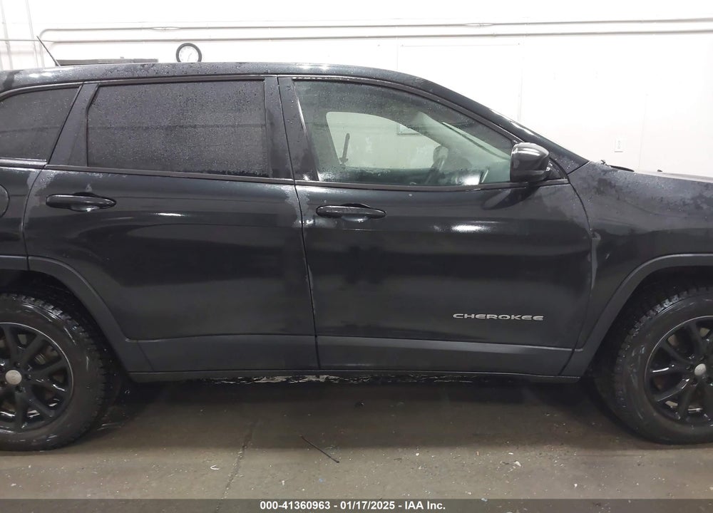 2015 JEEP CHEROKEE SPORT VIN: 1C4PJMAB1FW594378