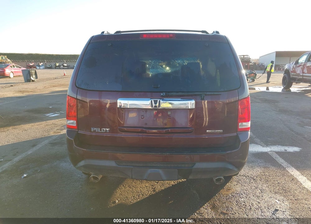 2015 HONDA PILOT VIN: 5FNYF3H91FB016031