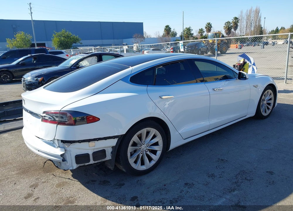 2016 TESLA MODEL S VIN: 5YJSA1E22GF153562