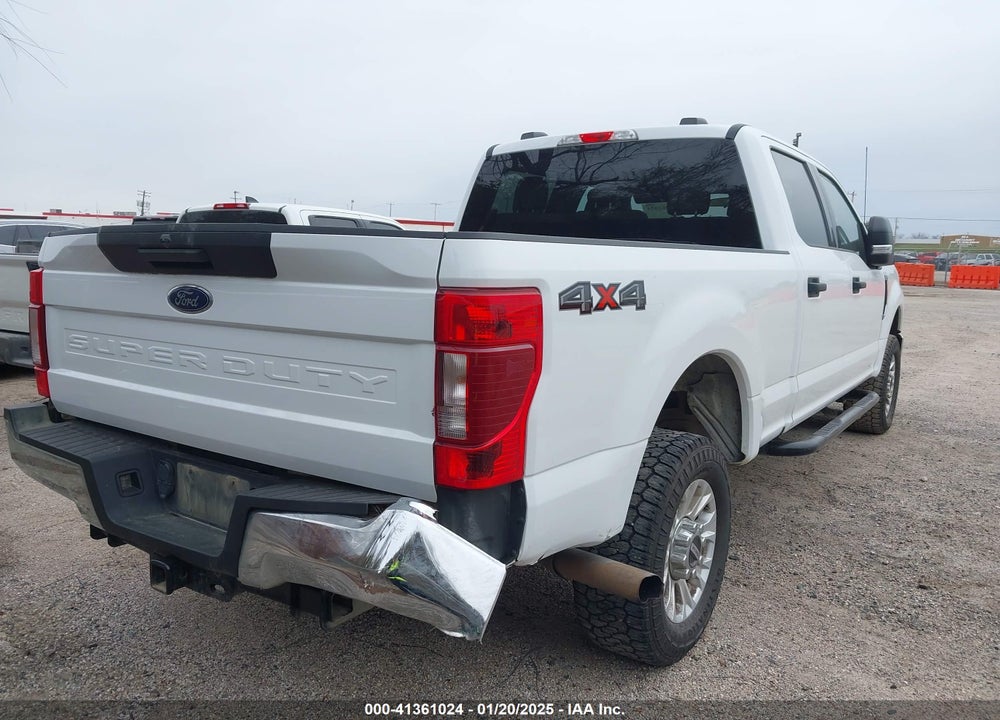 2022 FORD F-250 XLT VIN: 1FT7W2B60NEG44327