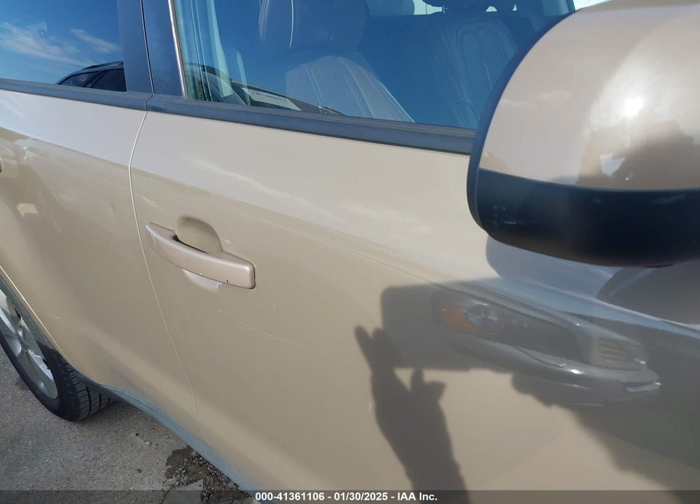 2015 KIA SOUL VIN: KNDJN2A25F7124699