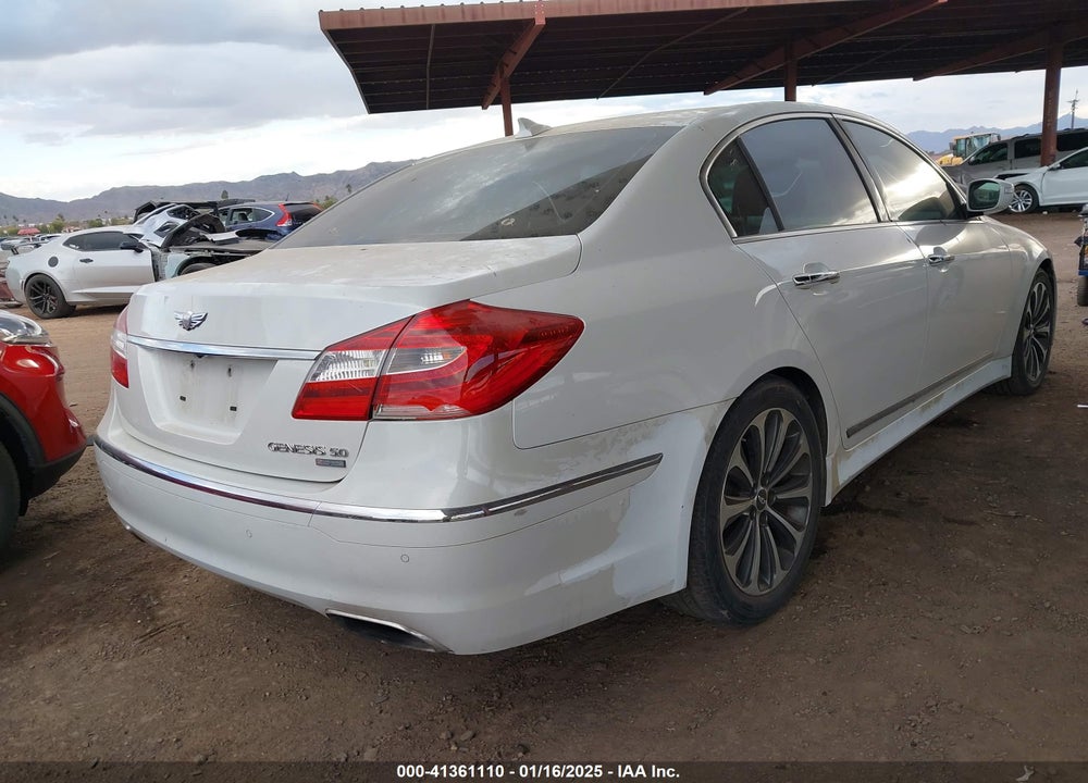 2013 HYUNDAI GENESIS VIN: KMHGC4DH3DU227870