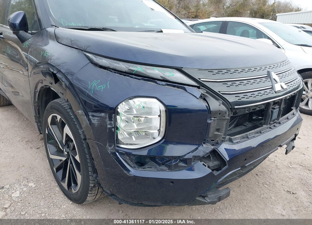2024 MITSUBISHI OUTLANDER SE 2.5 2WD/SE BLACK EDITION S-AWC/SE BLACK EDITION W/PANO ROOF S-AWC VIN: JA4J3VA81RZ068887