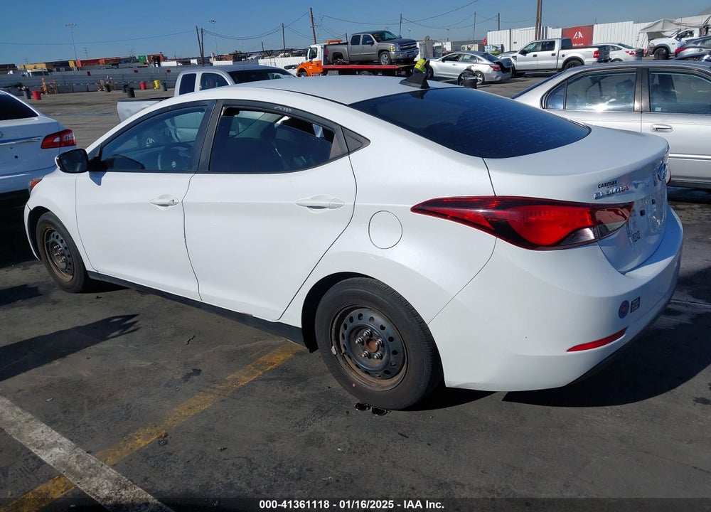 2016 HYUNDAI ELANTRA SE VIN: 5NPDH4AE3GH745074