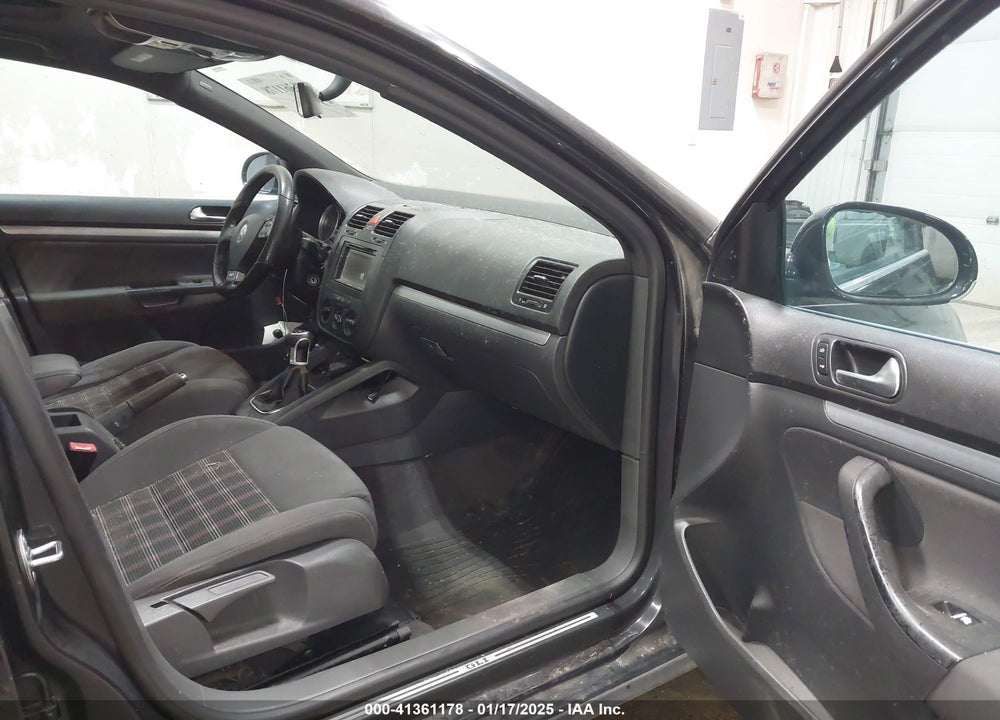2006 VOLKSWAGEN JETTA VIN: 3VWWJ71K66M710149