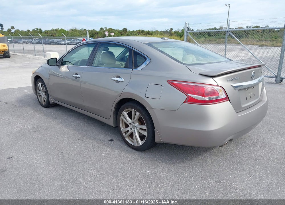 2013 NISSAN ALTIMA 3.5 SV VIN: 1N4BL3AP6DC234604