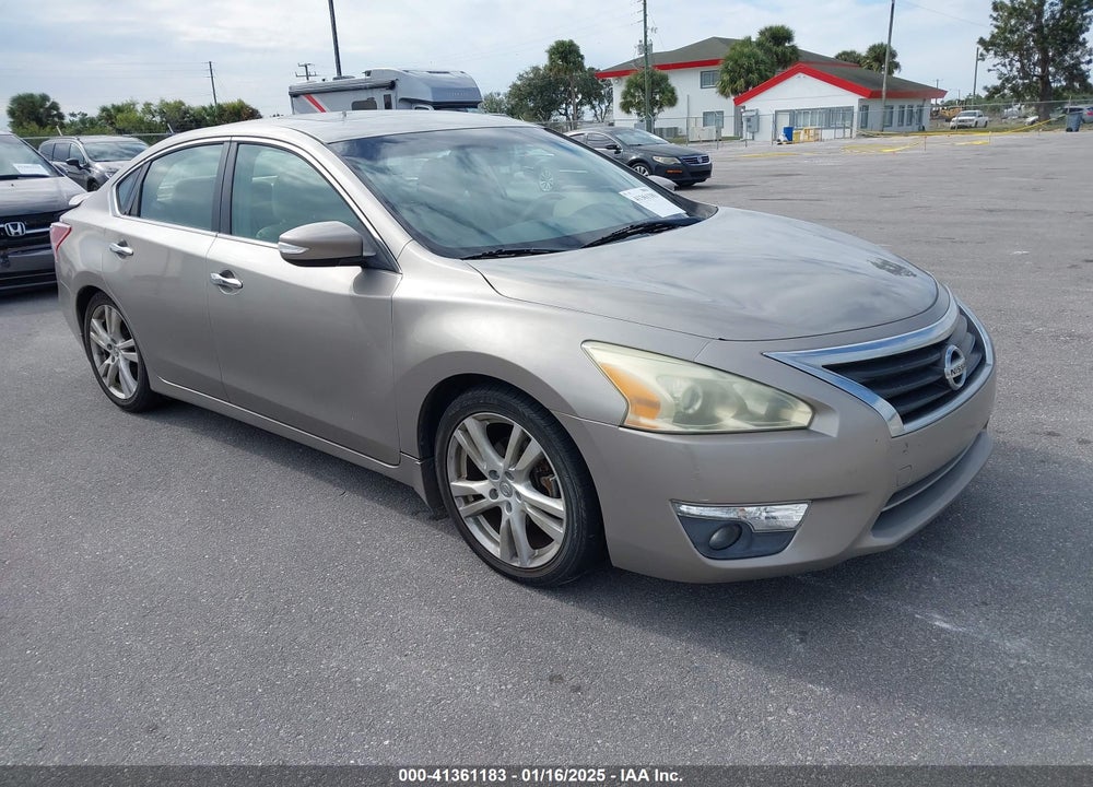 2013 NISSAN ALTIMA 3.5 SV VIN: 1N4BL3AP6DC234604