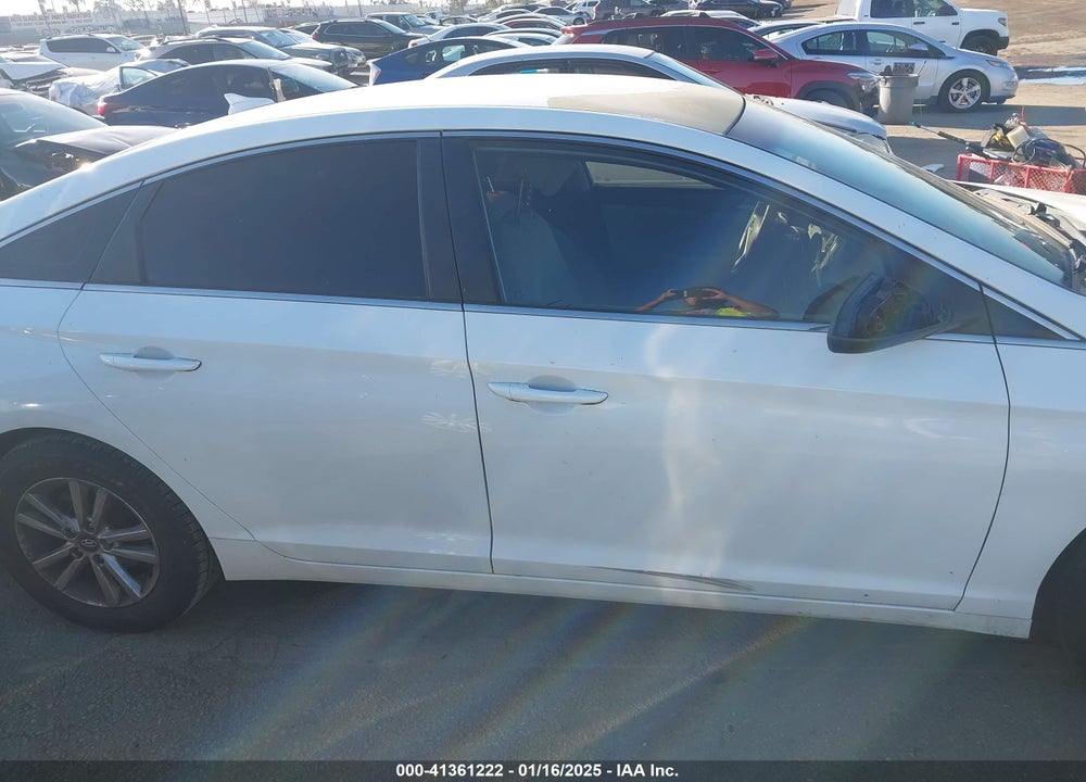 2017 HYUNDAI SONATA VIN: 5NPE24AF2HH582501
