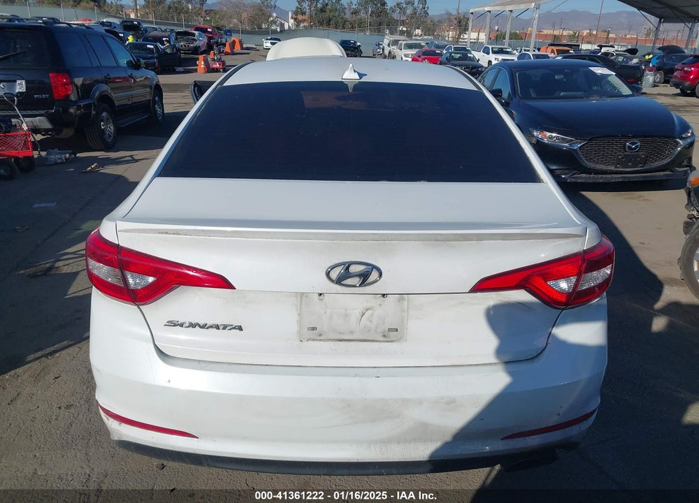 2017 HYUNDAI SONATA VIN: 5NPE24AF2HH582501